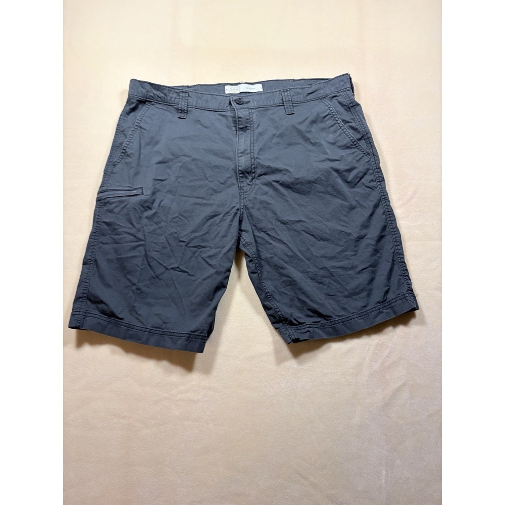 Levi Strauss Signature Modern Utility Cargo Shorts 40 Gray Ultimate Flex